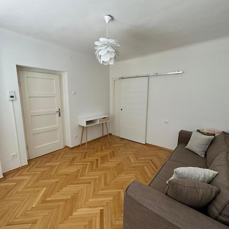 Maximo Apartments - Free Parking Maribor Kültér fotó